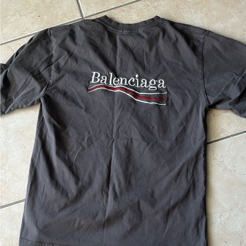 Balenciaga unisex Charcoal Tee with Logo